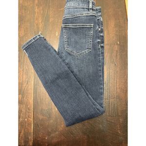 Eunina Women’s Distressed jeans size 3 super high-rise skinny ankle Bella